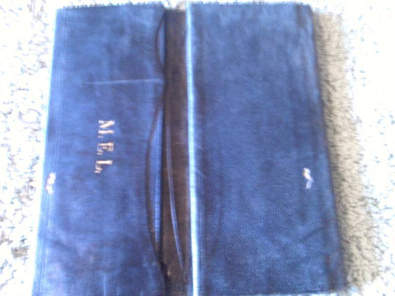 antique billfold