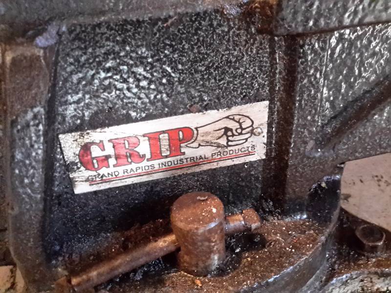 10 in GRIP, Vise.. Needs good cleaning, but works well.
