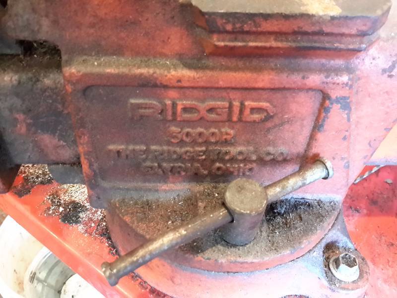 Ridgid, 10 in Vise.. Works fine..
