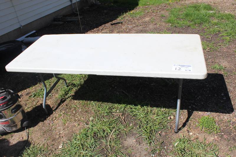 6 Folding Table
