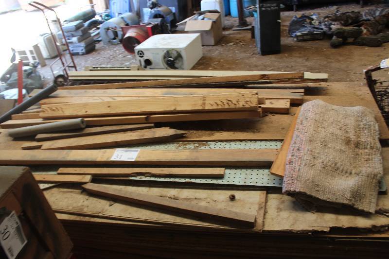 lot 31 image: Pile Lot of Wood