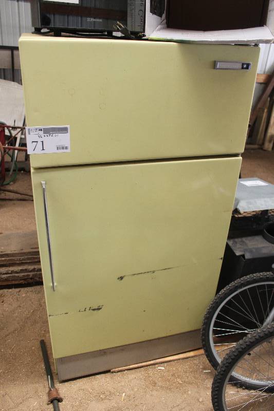 lot 71 image: Ambassador Refrigerator Freezer