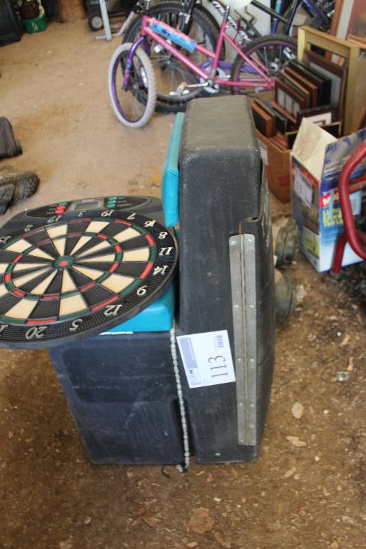 lot 113 image: Electronic Dartboard