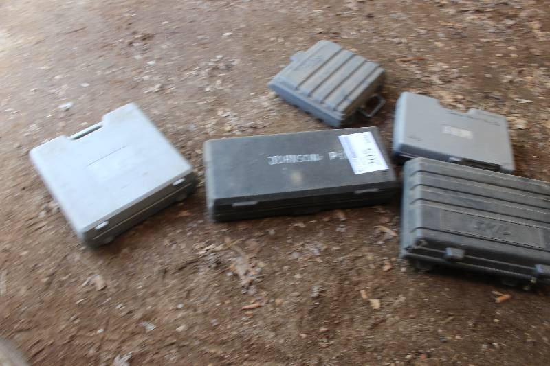 lot 205 image: Lot of (5) Tool Cases