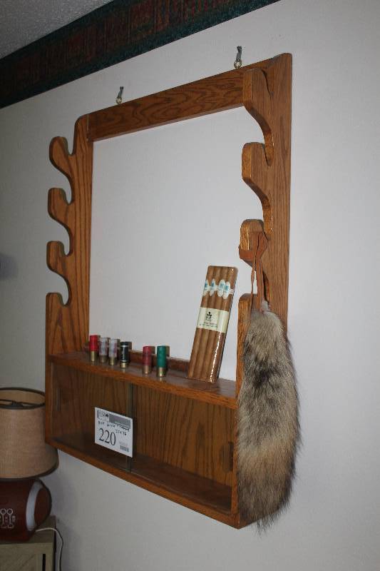 lot 220 image: Wall Mount Gun Rack w Contents