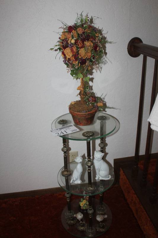 lot 241 image: 3-Glass Shelf Display Table