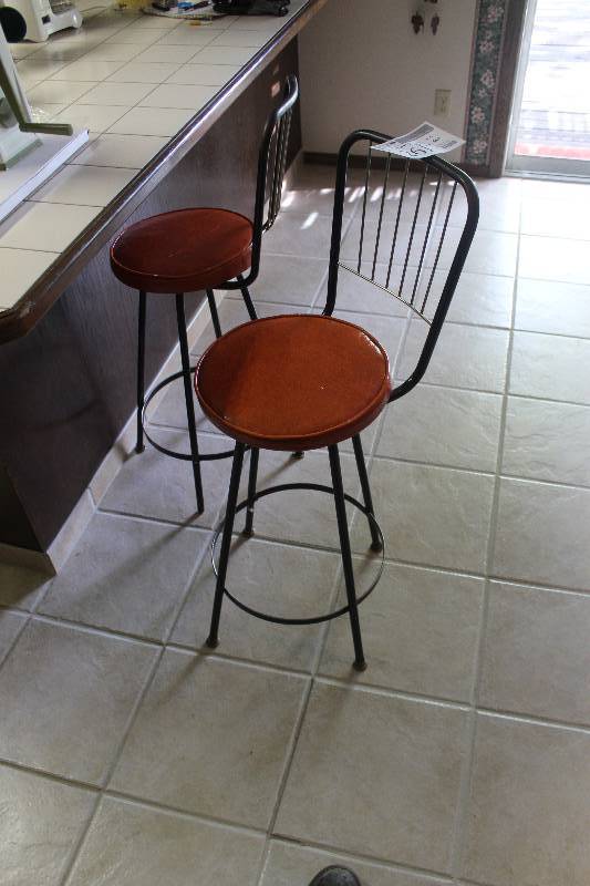 lot 261 image: Lot of (2) High Back Stools
