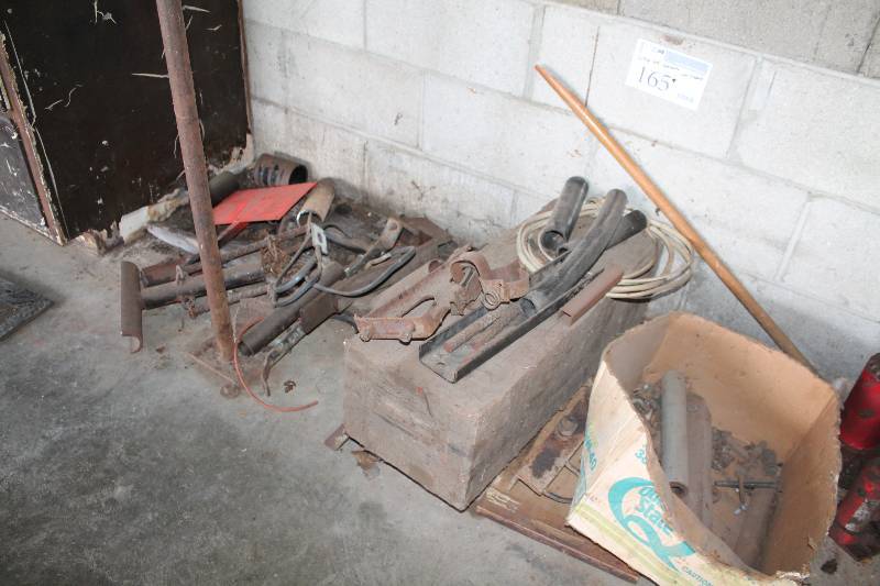 lot 165 image: Pile Lot of Scrap Metal Under Bench