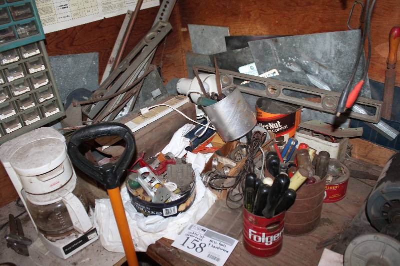 lot 158 image: Wall, Corner and Counter Top Lot Including Tools Miscellaneous Hardware