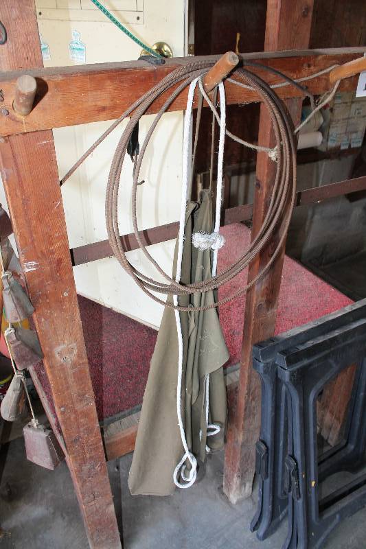 lot 154 image: Contents Hanging Off of Stairs