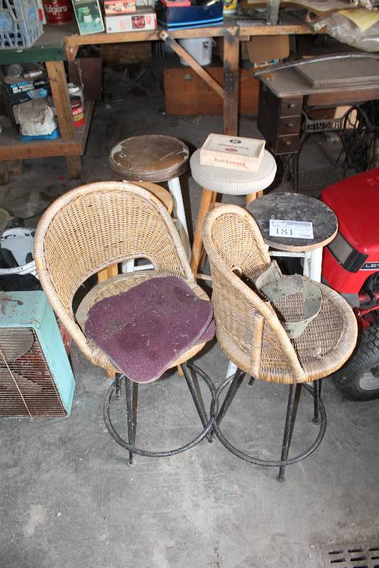 lot 181 image: Lot of (6) Bar Stools
