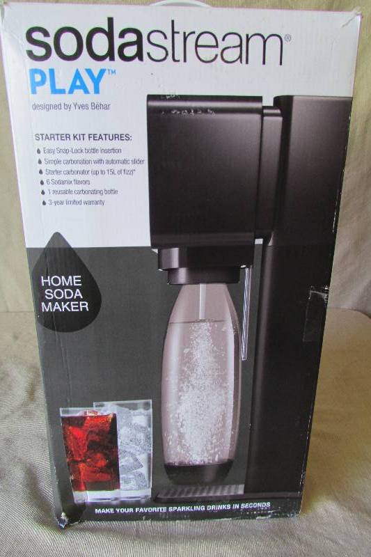 lot 28 image: Soda Stream Soda Maker