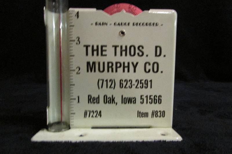 lot 55 image: Rain Gauge & Recorder