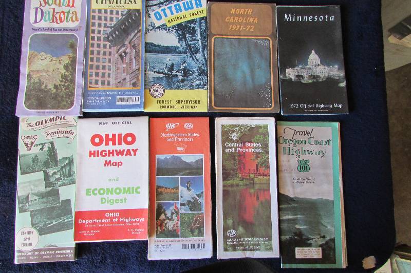 lot 63 image: Vintage Maps - 10