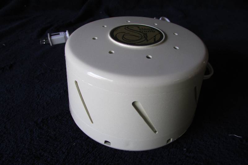 lot 99 image: Sleep Mate Model 580A