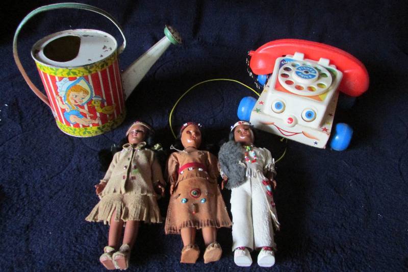 lot 152 image: Vintage Childrens Toys