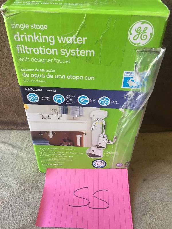 lot 55 image: GE Single Stage Drinking Water Filtration System
