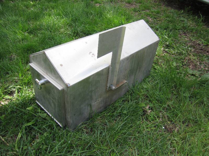 lot 104 image: heavy duty stainless steel mail box...