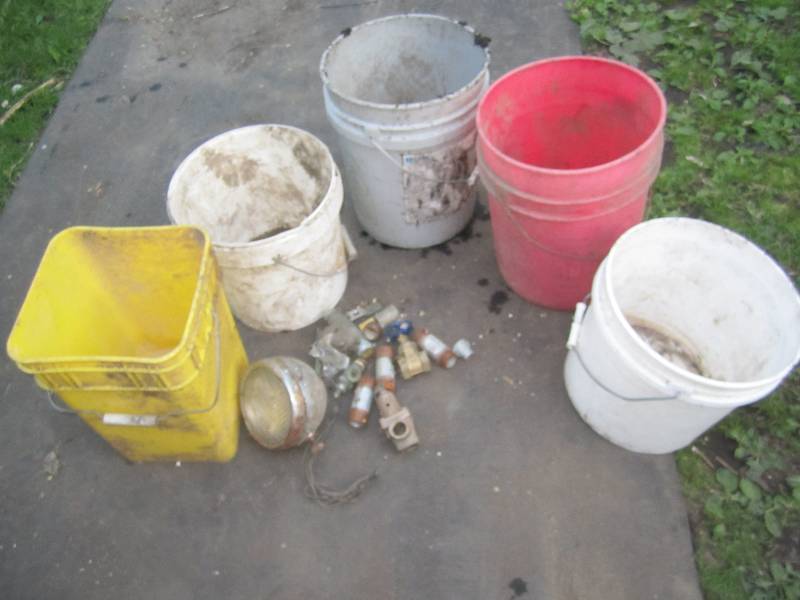 lot 195 image: Buckets, plumbing connections, vint...