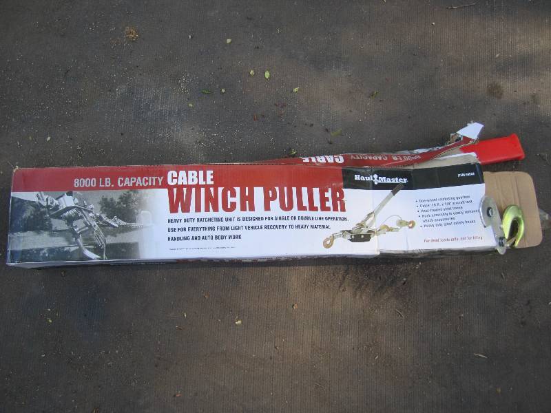 lot 218 image: 8000 Lb cable winch puller...