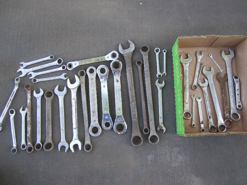 lot 234 image: Lot of assorted wrenches...