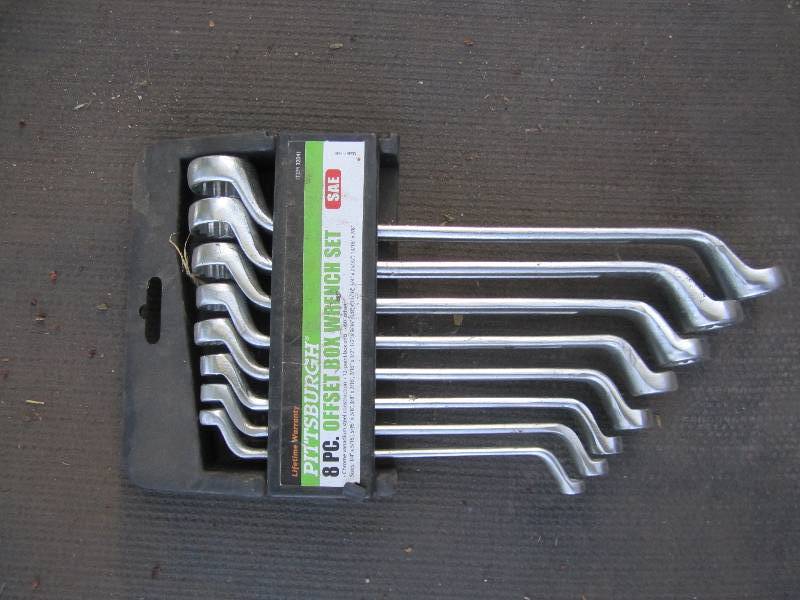 lot 258 image: Pittsburgh offset box wrench set...