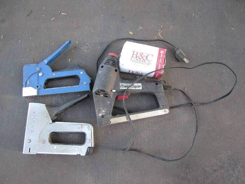 lot 267 image: Lot of staplers...