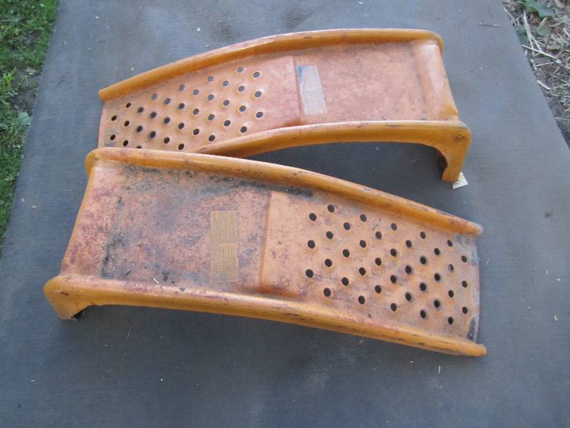 lot 278 image: Pair of vehicle ramps...