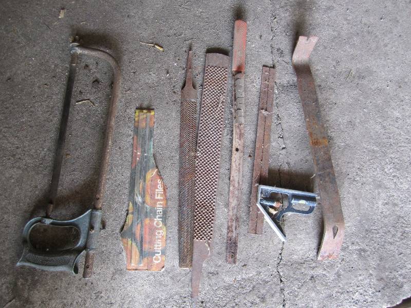 lot 297 image: Lot of files, saw, etc...