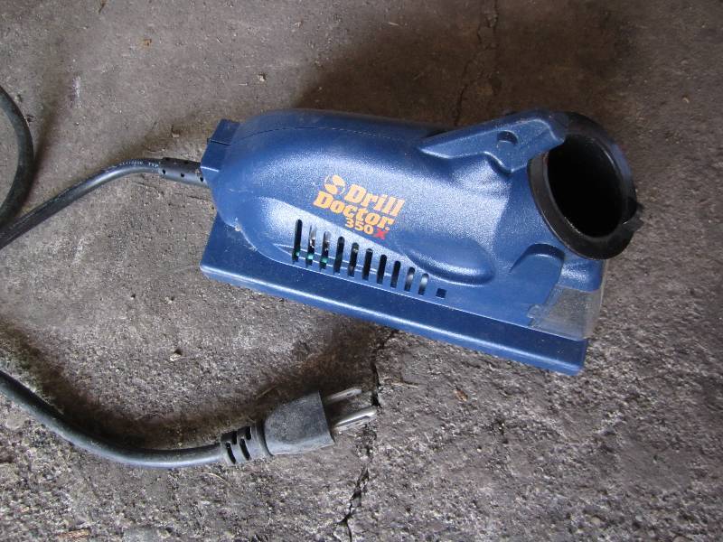 lot 338 image: Drill doctor electric drill machine...