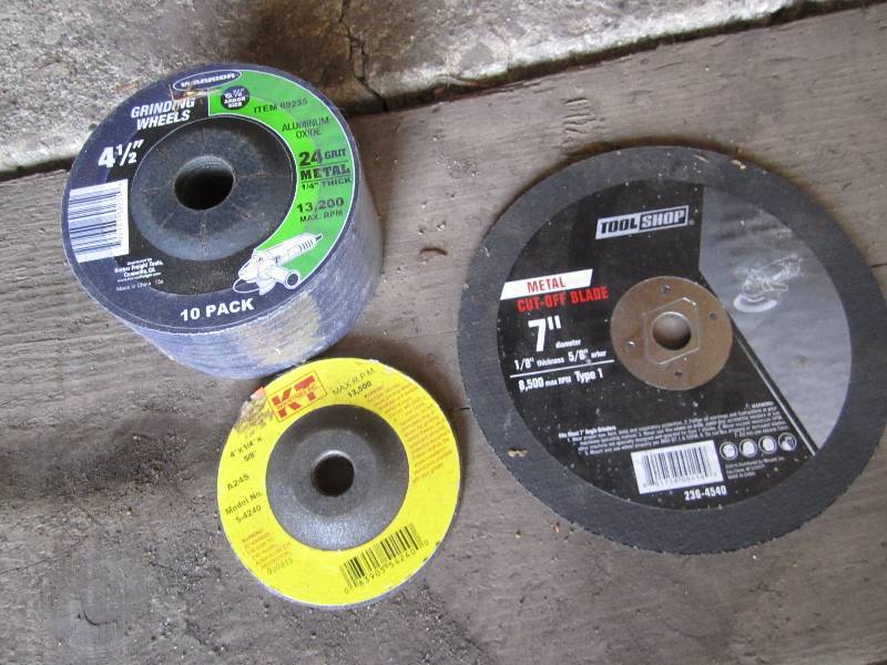 lot 340 image: Lot of grinding  cutting wheels...