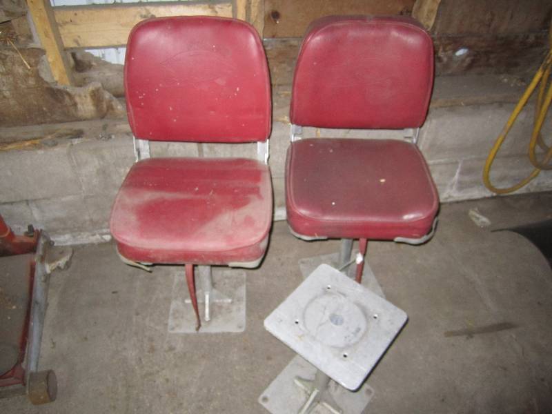 lot 348 image: 2 boat seats and a stand...