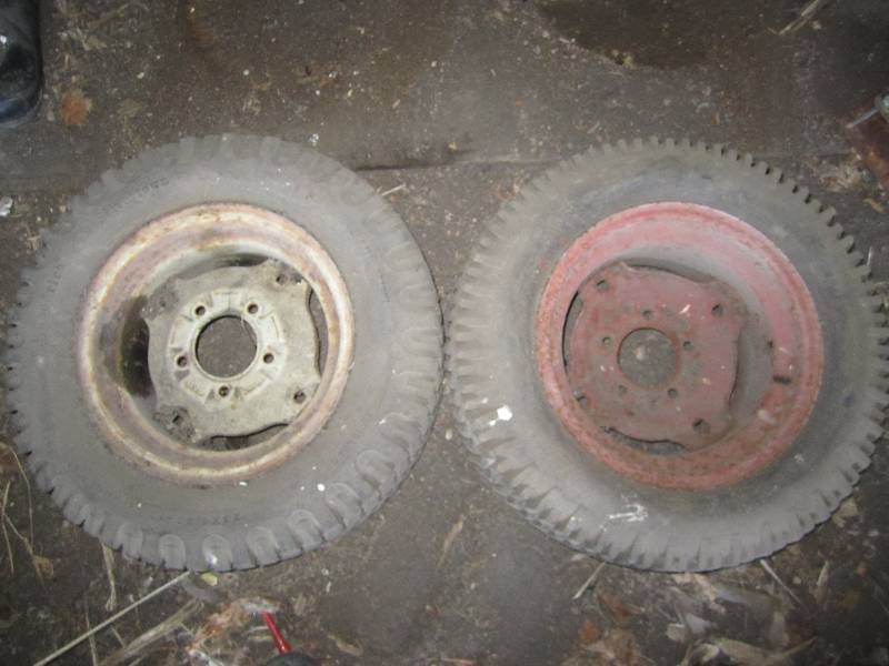 lot 393 image: Pair of tires on 5 bolt rims...
