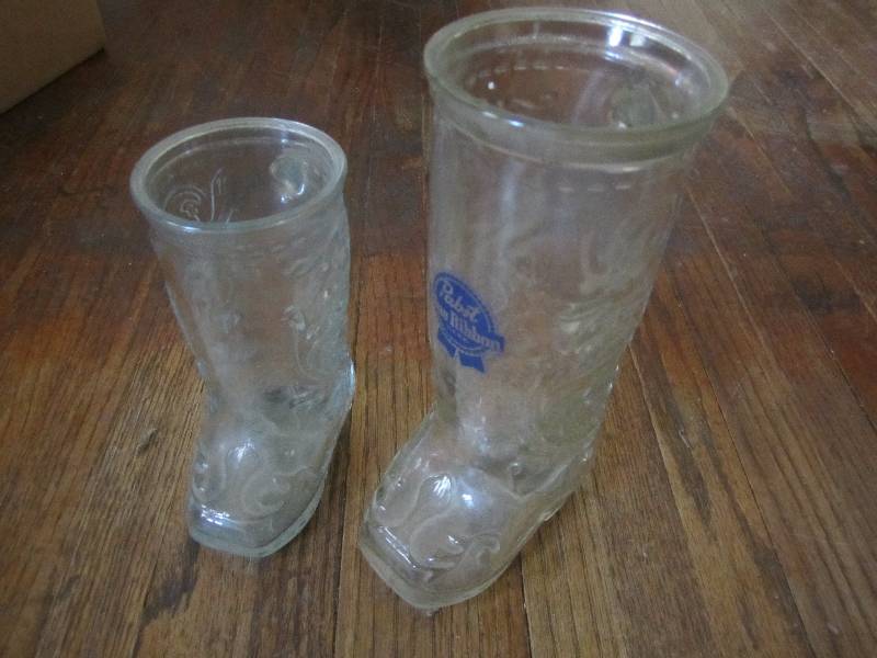 lot 55 image: Cowboy boot mugs...