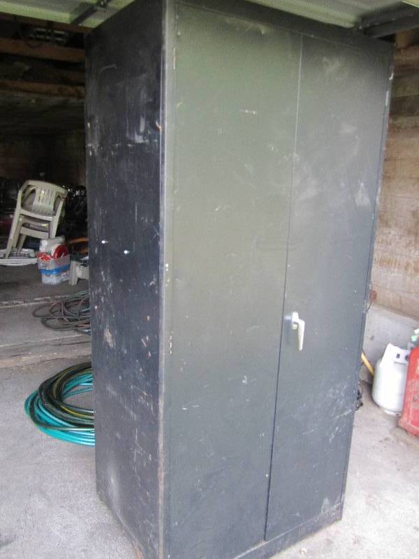 lot 625 image: Steel cabinet 3 wide 6.5 tall  25...
