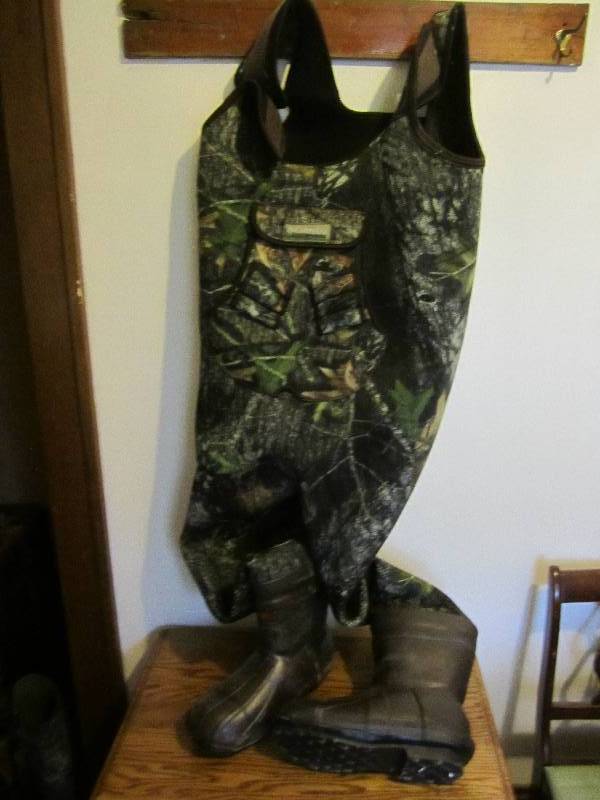 lot 632 image: Columbia insulated waders, very cle...
