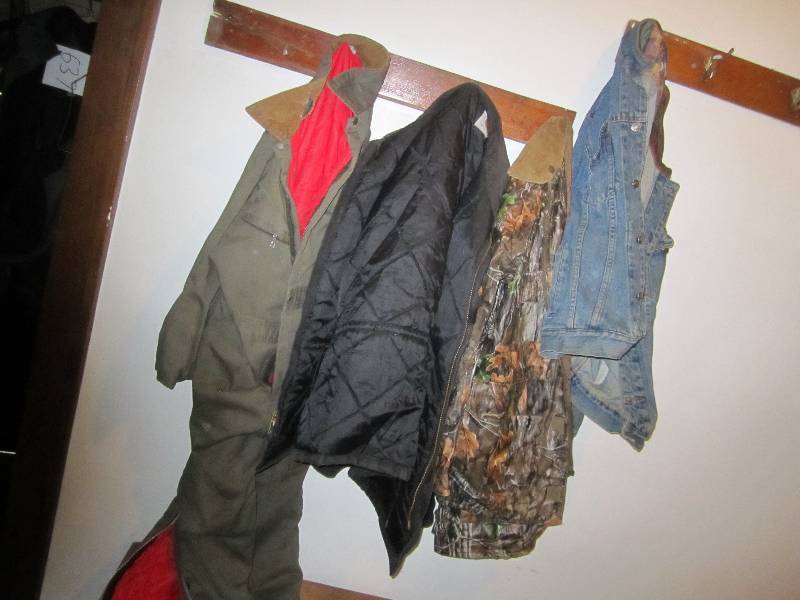 lot 642 image: Carhartt jacket, pantsuit, cammo wa...