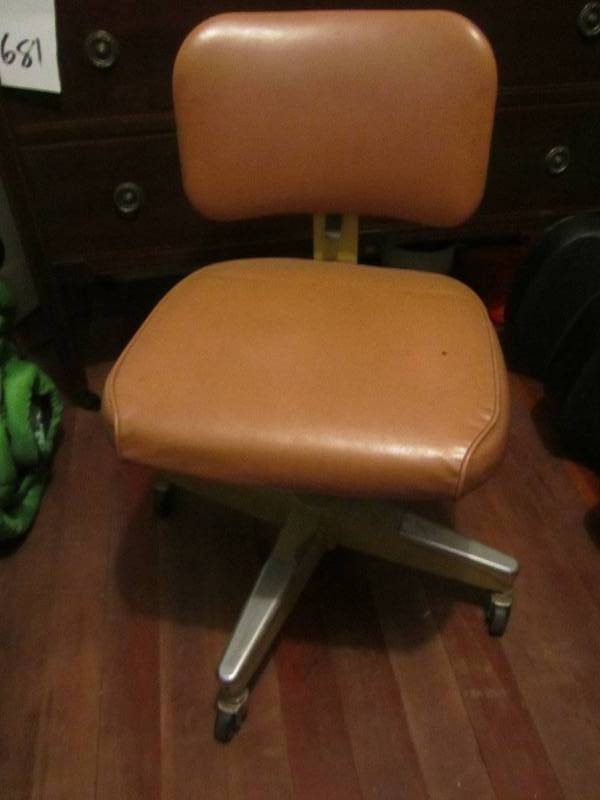 lot 684 image: Vintage office chair...