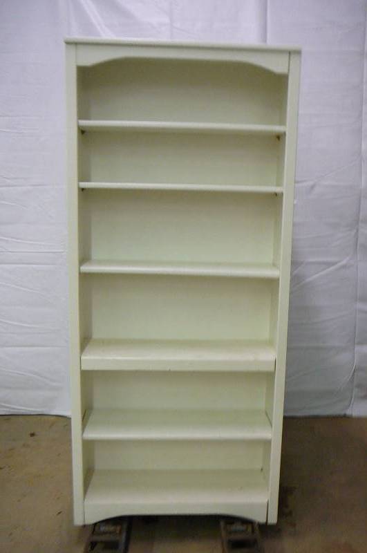 lot 14 image: WOODEN BOOKCASE