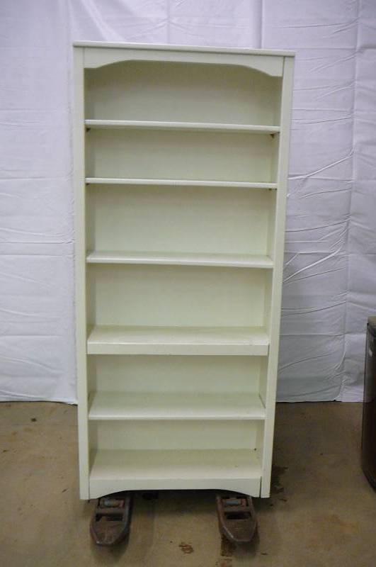 lot 15 image: WOODEN BOOKCASE