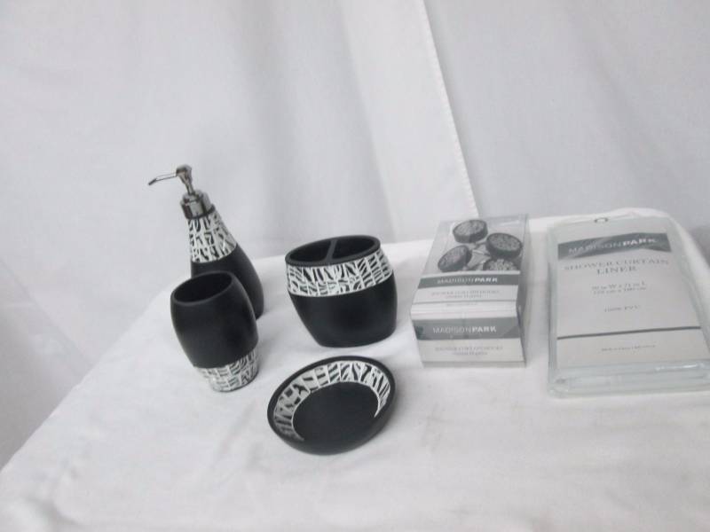 Safari Zebra Bath Collection 7-pc. Set