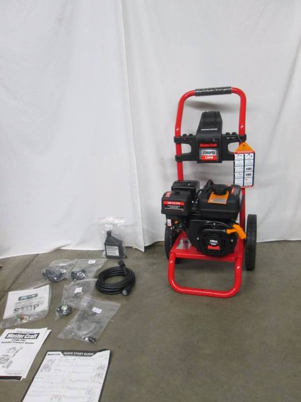 Master Craft 2700 PSI Gas Pressure Washer