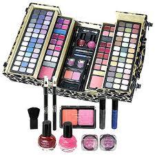 Markwins 124-pc. Beauty Explosion Train Case