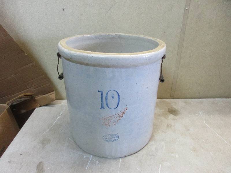 Red Wing Crock