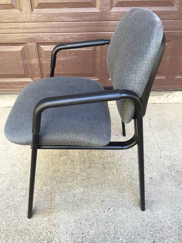 lot 12 image: Quality GLOBE Office Reception Guest Chair Home Office Side Chair Super Condtion Retails New For $199.00  23x24x33