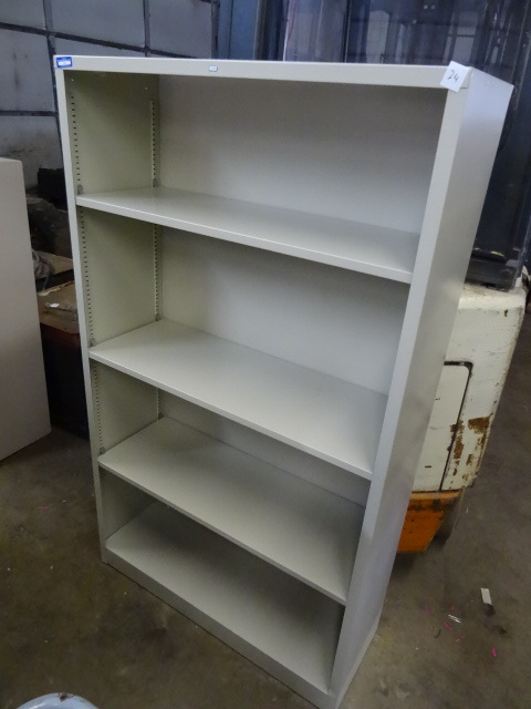 lot 24 image: Book Shelf