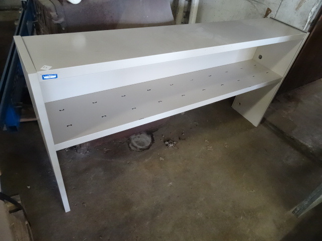 lot 25 image: DeskHutchShelving Unit