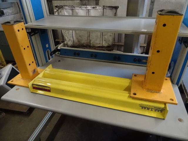 lot 41 image: Safety Rail