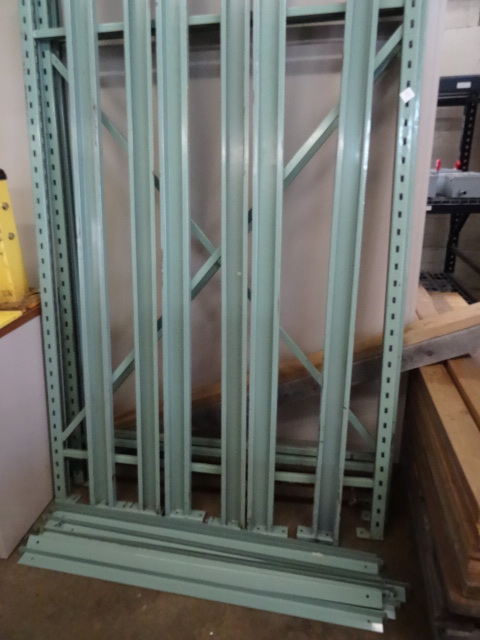 lot 50 image: Pallet Rack