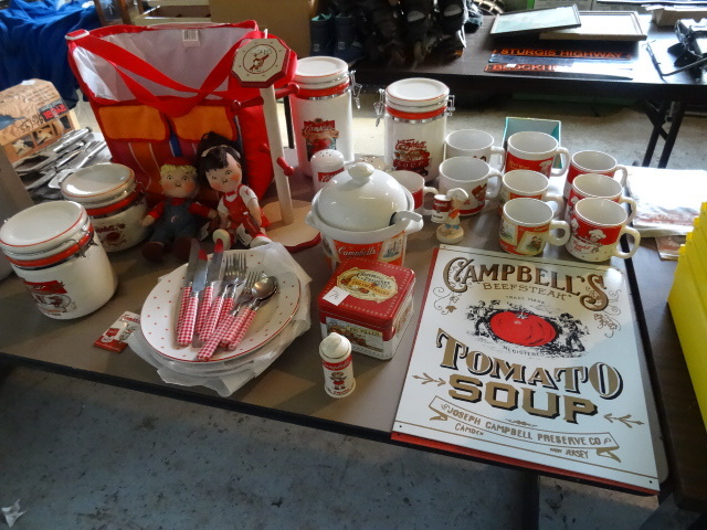 lot 76 image: Campbell Soup Collectibles
